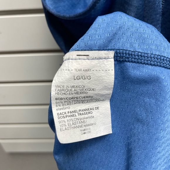 Under Armour Running Singlet 💙 - Picture 3 of 4